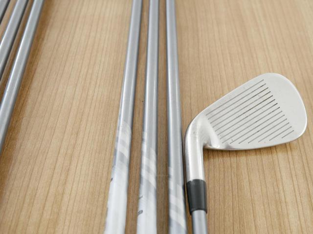 Iron set : Titleist : ชุดเหล็ก Titleist AP1 716 (ออกปี 2016) มีเหล็ก 5-Pw,Aw (7 ชิ้น) ก้านกราไฟต์ Mitsubishi KUROKAGE 65 Flex R