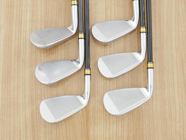 Iron set : Yonex : ชุดเหล็ก Yonex Royal E-Zone (รุ่นท๊อปสุด ก้านดีมาก หน้าเด้ง ตีไกลสุดๆ) มีเหล็ก 6-Pw,Aw (6 ชิ้น) ก้านกราไฟต์ NANOPREME Flex R