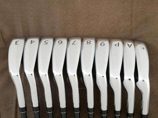 Iron set : Maruman : ชุดเหล็ก Maruman V-Sonic SS-1 Maraging (ใบใหญ่ ตีง่าย ไกล) มีเหล็ก 3-Pw,Aw,Sw (10 ชิ้น) ก้านกราไฟต์ Flex R