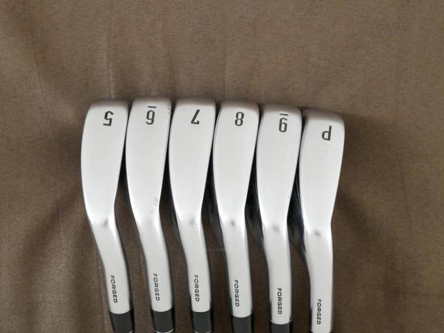 Iron set : Callaway : ชุดเหล็ก Callaway APEX Forged (รุ่นปี 2022) มีเหล็ก 5-Pw (6 ชิ้น) ก้านเหล็ก NS Pro Modus 105 Flex S