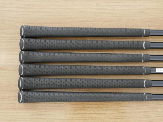 Iron set : Tourstage : ชุดเหล็ก Tourstage VIQ มีเหล็ก 5-Pw (6 ชิ้น) ก้านกราไฟต์ FLex R