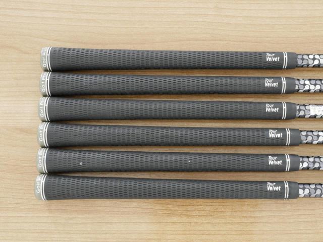 Iron set : Other Brand : ชุดเหล็ก Cobra King F9 มีเหล็ก 6-Pw,Aw (6 ชิ้น) ก้านกราไฟต์ Fujikura ATMOS 6 Flex R