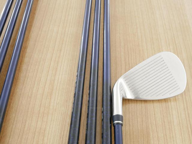 Iron set : Daiwa : **มีตำหนิ** ชุดเหล็ก Daiwa GIII (รุ่นท๊อปสุด หน้าเด้งสุดๆ ใบใหญ่ ตีไกล) มีเหล็ก 5-Pw,Aw (7 ชิ้น) ก้านกราไฟต์ Flex SR