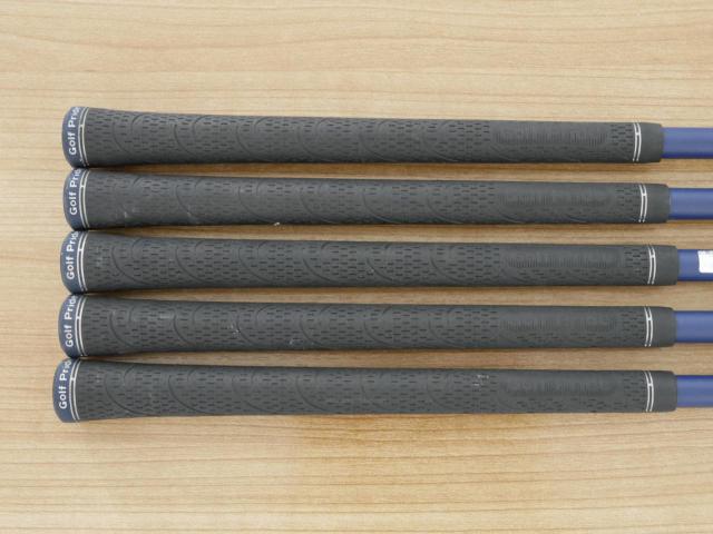 Iron set : Callaway : ชุดเหล็ก Callaway Paradym (รุ่นปี 2023 Japan Spec.) มีเหล็ก 6-Pw (5 ชิ้น) ก้านกราไฟต์ Fujikura VENTUS TR 5 Flex R