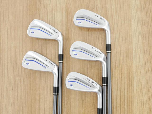 Iron set : Taylormade : ชุดเหล็ก Taylormade Gloire F2 Forged (รุ่นท๊อปสุด Japan Spec. ออกปี 2017) มีเหล็ก 6-Pw (5 ชิ้น) ก้านกราไฟต์ Flex R