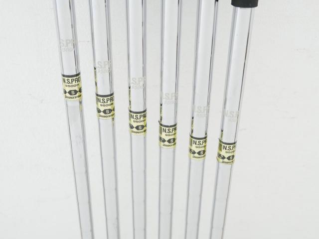 Iron set : Tourstage : ชุดเหล็ก Tourstage TS-211 Airmuscle มีเหล็ก 5-Pw (6 ชิ้น) ก้านเหล็ก NS Pro 950 Flex S