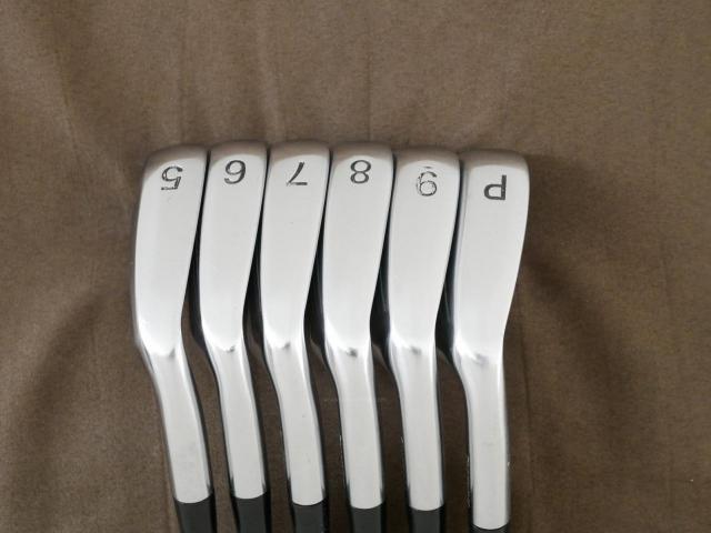 Iron set : Tourstage : ชุดเหล็ก Tourstage TS-211 Airmuscle มีเหล็ก 5-Pw (6 ชิ้น) ก้านเหล็ก NS Pro 950 Flex S