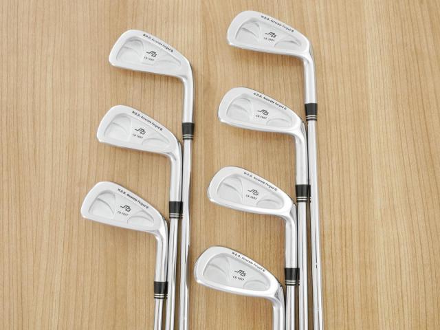 Iron set : Miura : ชุดเหล็ก Miura CB-1007 (Forged) มีเหล็ก 4-Pw (7 ชิ้น) ก้านเหล็ก Dynamic Gold Tour Issue X100