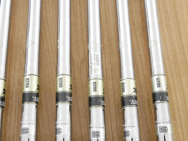 Iron set : Yonex : ชุดเหล็ก Yonex E-Zone MB (Forged) มีเหล็ก 5-Pw (6 ชิ้น) ก้านเหล็ก Dynamic Gold S200