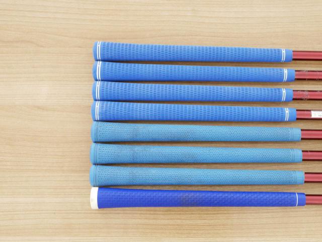 Iron set : Daiwa : ชุดเหล็ก Daiwa OnOff (ใบใหญ่ ตีง่าย ไกล) มีเหล็ก 5-Pw,Aw,Sw (8 ชิ้น) ก้านกราไฟต์ Flex S
