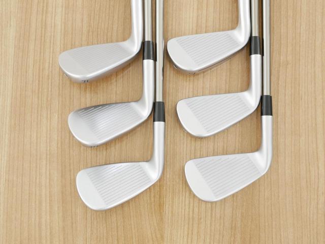 Iron set : Taylormade : ชุดเหล็ก Taylormade P790 (ตัวท้อปสุด ปี 2022 Japan Spec.) มีเหล็ก 5-Pw (6 ชิ้น) ก้านกราไฟต์ UST Mamiya RECOIL 95 F3 Flex R