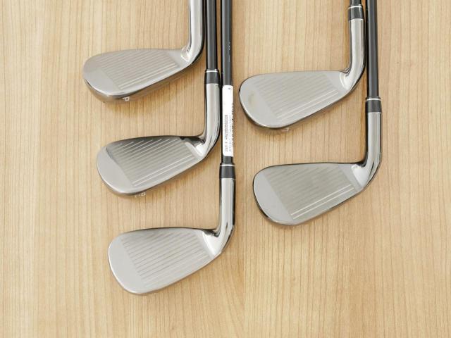 Iron set : Callaway : ชุดเหล็ก Callaway Big Bertha (ออกปี 2023 ตีง่ายที่สุดของ Callaway) มีเหล็ก 6-Pw (5 ชิ้น) ก้านกราไฟต์ Fujikura Speeder NX Flex R