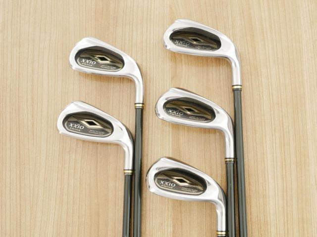 Iron set : XXIO : ชุดเหล็ก XXIO Prime 7 (รุ่นท๊อปสุด ตีง่าย ไกล) มีเหล็ก 6-Pw (5 ชิ้น) ก้านกราไฟต์ SP-700 Flex R