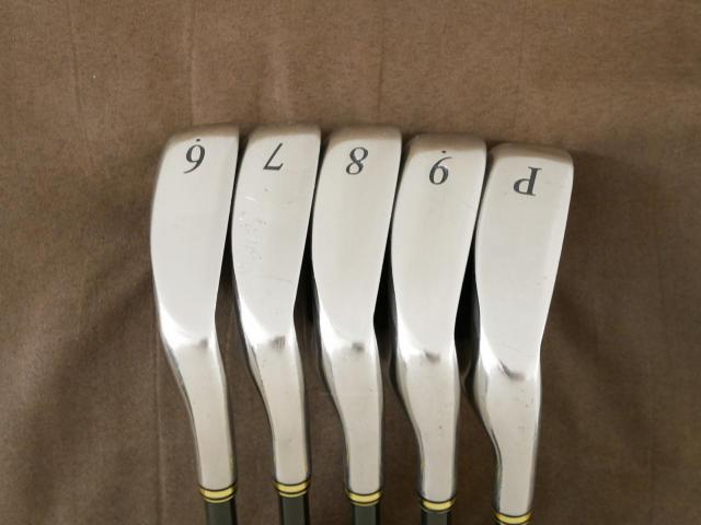 Iron set : XXIO : ชุดเหล็ก XXIO Prime 7 (รุ่นท๊อปสุด ตีง่าย ไกล) มีเหล็ก 6-Pw (5 ชิ้น) ก้านกราไฟต์ SP-700 Flex R