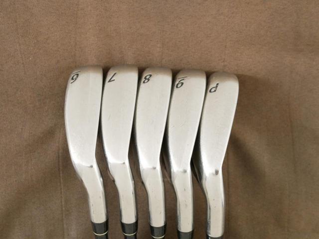 Iron set : Tsuruya : ชุดเหล็ก Tsuruya AXEL ZX HM (ใบใหญ่ หน้าเด้ง ตีไกลมาก) มีเหล็ก 6-Pw (5 ชิ้น) ก้านกราไฟต์ Flex S