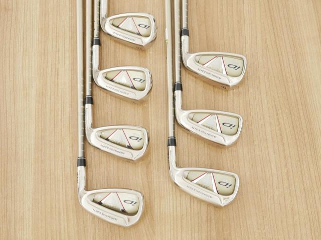Iron set : PRGR : ชุดเหล็ก PRGR ID Nabla Red (รุ่นท๊อปสุด หน้าเด้ง ไกลมาก) มีเหล็ก 6-Pw,Aw,Sw (7 ชิ้น) ก้านกราไฟต์ M-37 Flex R