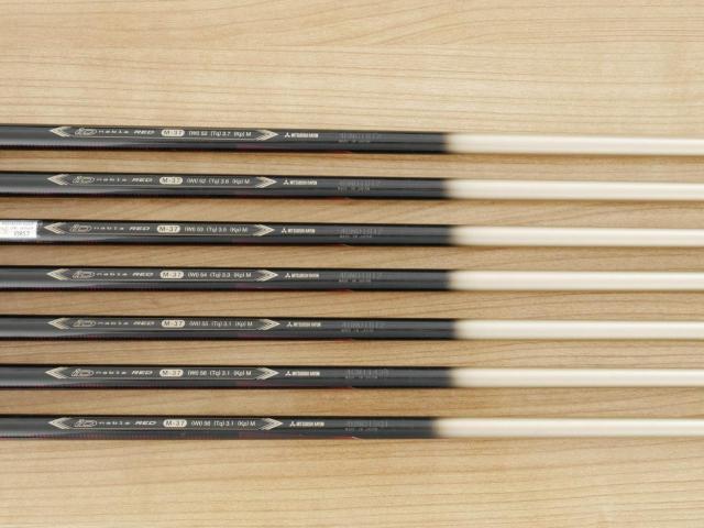 Iron set : PRGR : ชุดเหล็ก PRGR ID Nabla Red (รุ่นท๊อปสุด หน้าเด้ง ไกลมาก) มีเหล็ก 6-Pw,Aw,Sw (7 ชิ้น) ก้านกราไฟต์ M-37 Flex R