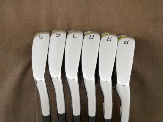 Iron set : Tourstage : ชุดเหล็ก Tourstage X-Blade GR (ใบใหญ่ ตีง่าย) มีเหล็ก 5-Pw (6 ชิ้น) ก้านกราไฟต์ Tour AD B14-03i Flex S