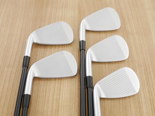 Iron set : Mizuno : ชุดเหล็ก Mizuno JPX 925 Hot Metal Pro (ออกปี 2024 ตัวท๊อป ตีง่าย นุ่ม ไกลมาก) มีเหล็ก 6-Pw (5 ชิ้น) ก้านกราไฟต์ Flex R
