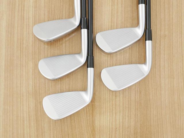 Iron set : Mizuno : ชุดเหล็ก Mizuno JPX 925 Hot Metal Pro (ออกปี 2024 ตัวท๊อป ตีง่าย นุ่ม ไกลมาก) มีเหล็ก 6-Pw (5 ชิ้น) ก้านกราไฟต์ Flex R