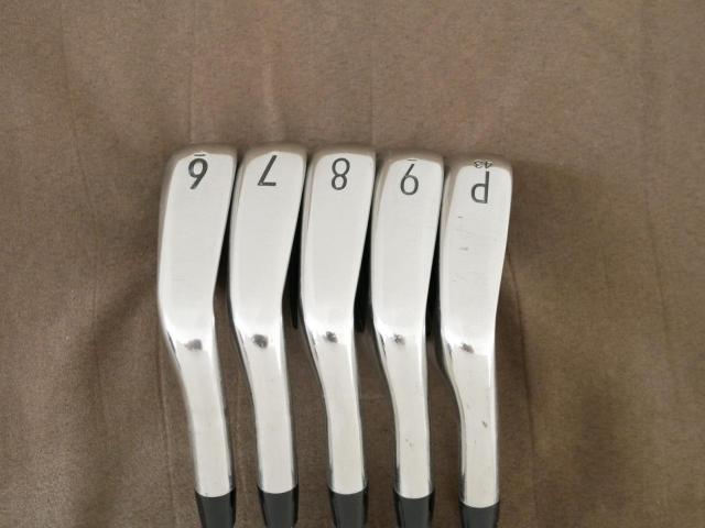 Iron set : Titleist : ชุดเหล็ก Titleist T300 (ออกปี 2019) มีเหล็ก 6-Pw (5 ชิ้น) ก้านเหล็ก Dynamic Gold 120 S200