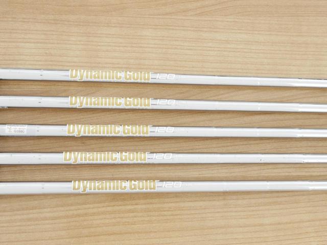 Iron set : Titleist : ชุดเหล็ก Titleist T300 (ออกปี 2019) มีเหล็ก 6-Pw (5 ชิ้น) ก้านเหล็ก Dynamic Gold 120 S200