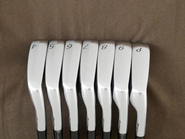 Iron set : Mizuno : ชุดเหล็ก Mizuno JPX AD (Forged) มีเหล็ก 4-Pw (7 ชิ้น) ก้านเหล็ก NS Pro 850 Flex R