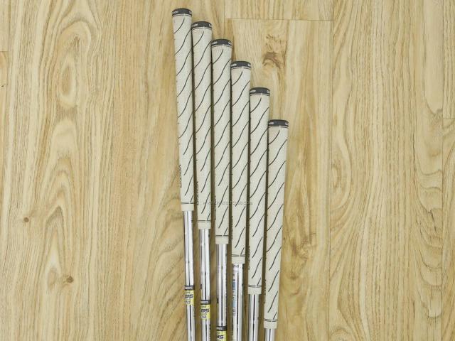 Iron set : Katana : ชุดเหล็ก Katana Voltio Forged มีเหล็ก 5-Pw (6 ชิ้น) ก้านเหล็ก GS85 R300