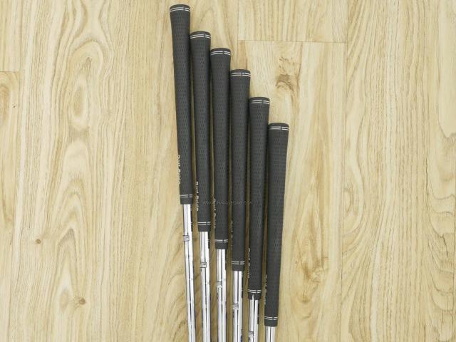 Iron set : Ping : ชุดเหล็ก Ping G700 (ปี 2019 Japan Spec. ใบใหญ่ ง่ายที่สุด ไกลที่สุดของ Ping) มีเหล็ก 6-Pw,Aw (6 ชิ้น) ก้านเหล็ก Ping AWT 2.0 Lite Flex S