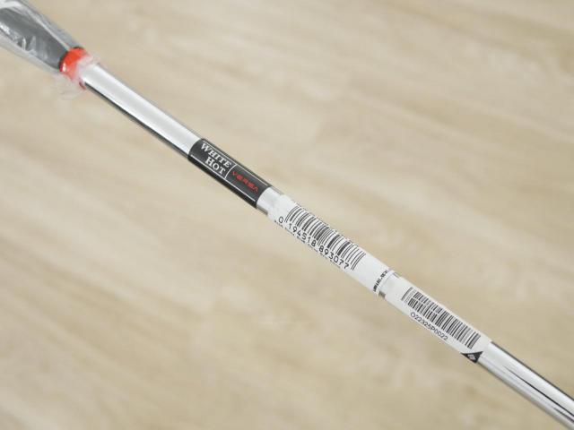 Putter : All : **ของใหม่ ยังไม่แกะพลาสติก** พัตเตอร์ Odyssey White Hot VERSA TWELVE S (ออกปี 2023) ยาว 33 นิ้ว