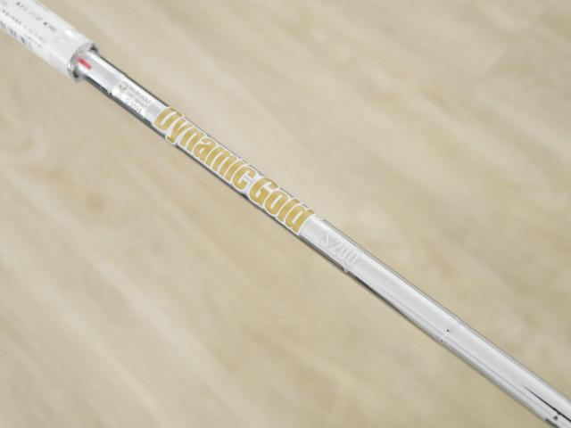 Wedge : Cleveland : **ของใหม่ ยังไม่แกะพลาสติก** Wedge Cleveland RTZ (รุ่นใหม่ ปี 2025) Loft 52 ก้านเหล็ก Dynamic Gold S200