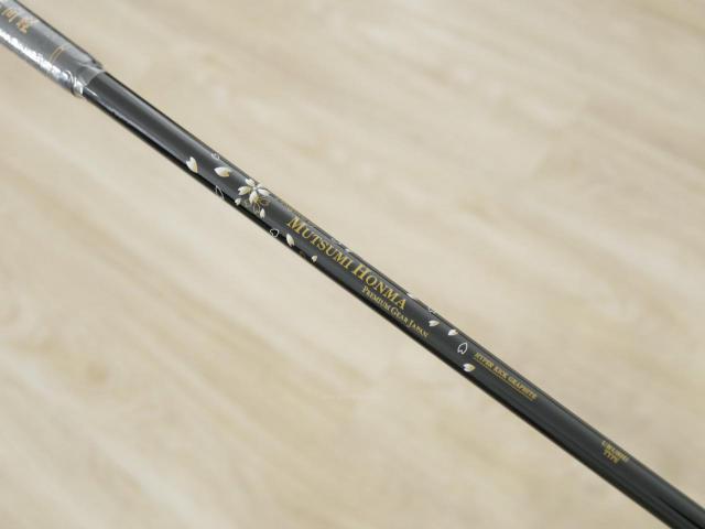 Wedge : Other : **ของใหม่ ยังไม่แกะพลาสติก** Wedge Mutsumi Honma MH282 Loft 60 ก้านกราไฟต์ Wedge Flex