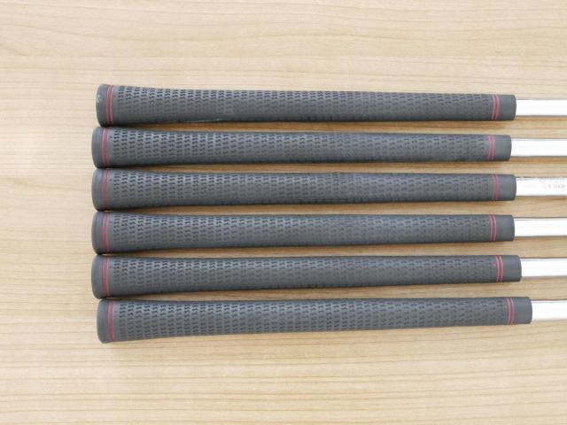 Iron set : PRGR : ชุดเหล็ก PRGR RS Red (รุ่นปี 2020 หน้าเด้ง ตีไกลมาก) มีเหล็ก 6-Pw,Aw (6 ชิ้น) ก้านเหล็ก NS Pro 80 Flex SR (M-40)