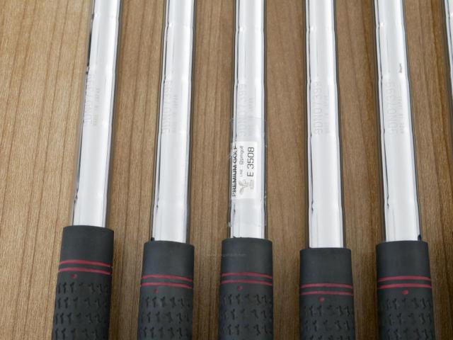 Iron set : PRGR : ชุดเหล็ก PRGR RS Red (รุ่นปี 2020 หน้าเด้ง ตีไกลมาก) มีเหล็ก 6-Pw,Aw (6 ชิ้น) ก้านเหล็ก NS Pro 80 Flex SR (M-40)
