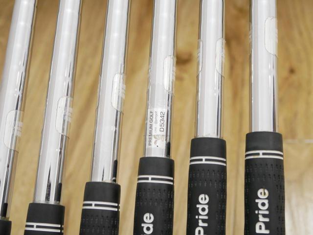 Iron set : Ping : ชุดเหล็ก Ping i15 มีเหล็ก 5-Pw (6 ชิ้น) ก้านเหล็ก AWT Flex S