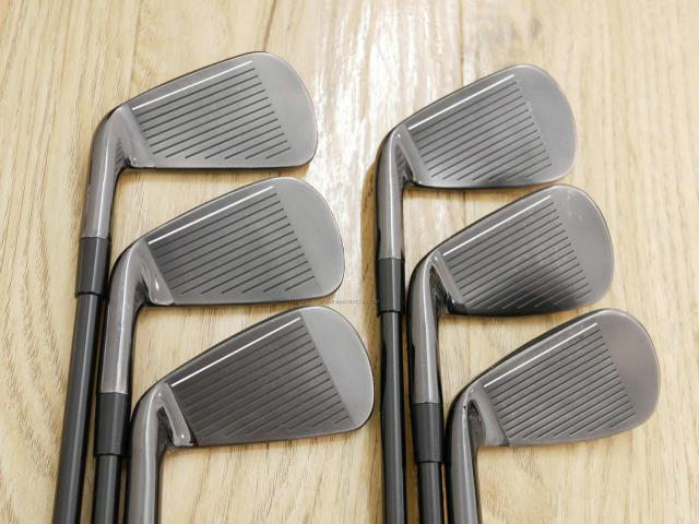 Iron set : Taylormade : ชุดเหล็ก Taylormade P790 Black (หายากสุดๆ ตัวท้อปสุด ปี 2022 Japan Spec.) มีเหล็ก 5-Pw (6 ชิ้น) ก้านกราไฟต์ Fujikura MCI Black 80 Flex S