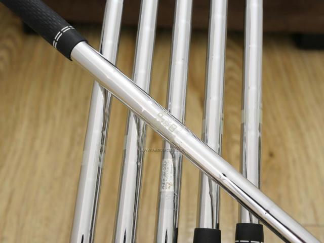 Iron set : Titleist : ชุดเหล็ก Titleist AP2 716 Forged มีเหล็ก 5-Pw (6 ชิ้น) ก้านเหล็ก NS Pro 950 Flex R