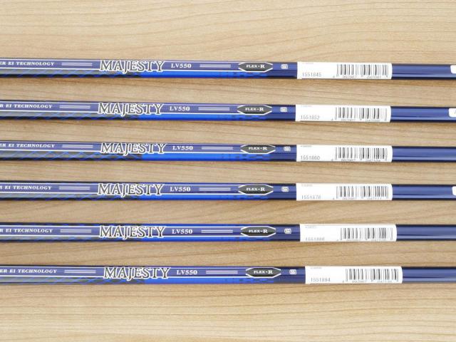 Iron set : Maruman : ชุดเหล็ก Maruman Majesty Royale (รุ่นท๊อปสุด ออกปี 2024 ของใหม่ 9 หมื่นบาท) มีเหล็ก 5-Pw (6 ชิ้น เบอร์ 5 ตีระยะเท่าเบอร์ 4 ของรุ่นอื่น) ก้านกราไฟต์ Flex R