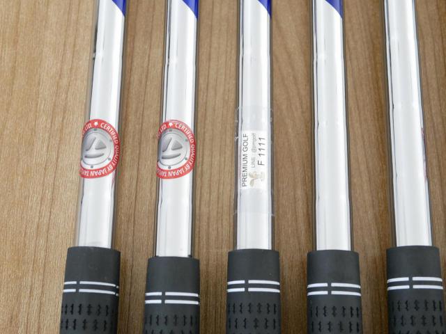 Iron set : Taylormade : ชุดเหล็ก Taylormade P790TI (ตัวท้อปสุด แพงสุด พรีเมียมสุดของ TM.) มีเหล็ก 6-Pw,Aw (6 ชิ้น) ก้านเหล็ก NS Pro ZELOS 8 Flex S