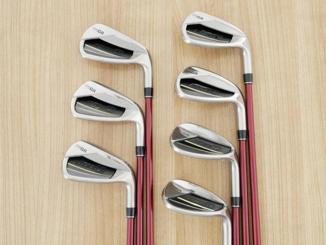 Iron set : PRGR : ชุดเหล็ก PRGR Red Titan Face (รุ่นปี 2018 หน้าเด้ง ตีไกลมาก) มีเหล็ก 6-Pw,Aw,Sw (7 ชิ้น) ก้านกราไฟต์ M-37 Flex R