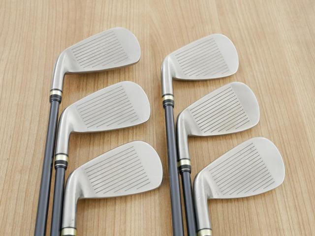 Iron set : PRGR : ชุดเหล็กกระเทย PRGR Egg Forged มีเหล็ก 5-Pw (6 ชิ้น) ก้านกราไฟต์ M-40 Flex SR