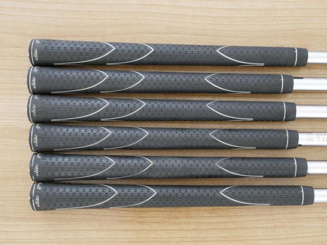 Iron set : Honma : ชุดเหล็ก Honma Tour World TW717V (Forged ปี 2015) มีเหล็ก 5-10 (6 ชิ้น) ก้านเหล็ก NS Pro Modus 120 Flex S