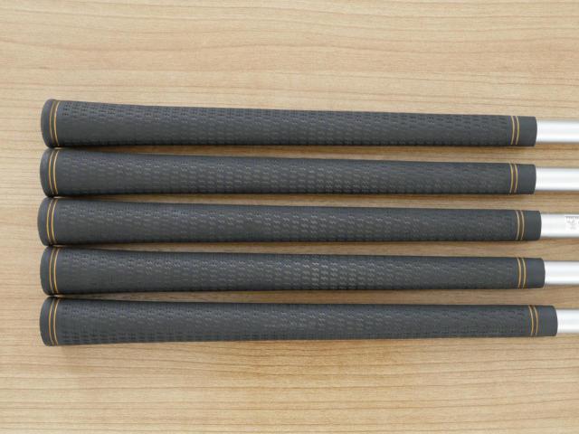Iron set : Katana : ชุดเหล็ก Katana Voltio IV Model C Forged (ออกปี 2016) มีเหล็ก 6-Pw (5 ชิ้น) ก้านกราไฟต์ Fujikura Speeder 550 Flex R