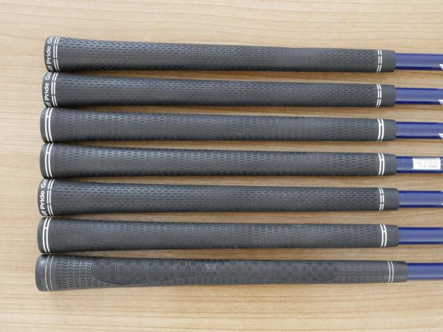 Iron set : Honma : ชุดเหล็ก Honma Bezeal 535 (ปี 2019 รุ่นนี้ใบใหญ่ที่สุดของ Honma) มีเหล็ก 5-11 (7 ชิ้น) ก้านกราไฟต์ Honma Vizard 48 Flex SR