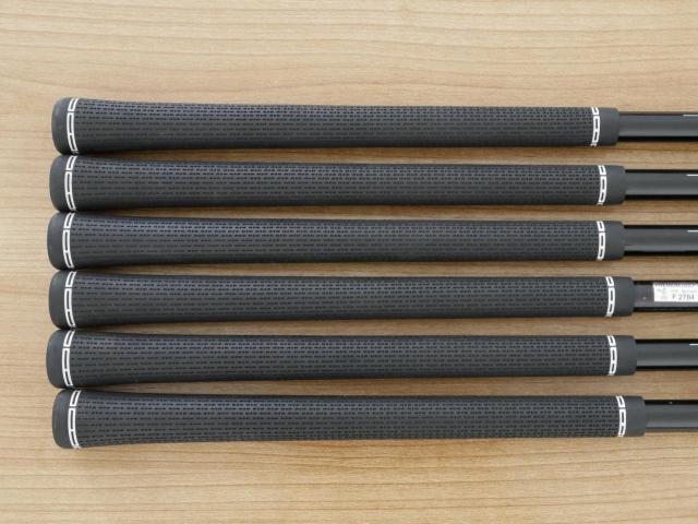 Iron set : Titleist : ชุดเหล็ก Titleist T200 Forged (รุ่นล่าสุด ออกปี 2023 Japan Spec) มีเหล็ก 5-Pw (6 ชิ้น) ก้านกราไฟต์ Mitsubishi TENSEI AM2 Flex S