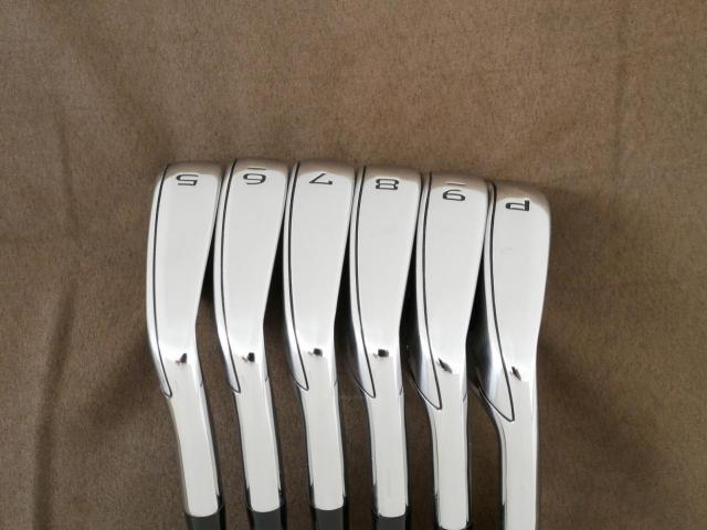 Iron set : Callaway : ชุดเหล็ก Callaway Rogue ST Pro (ออกปี 2022 คม นุ่ม แน่นมาก) มีเหล็ก 5-Pw (6 ชิ้น) ก้านเหล็ก Dynamic Gold 95 S200