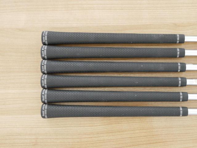 Iron set : Yamaha : ชุดเหล็ก Yamaha RMX VD/R Forged (ปี 2024 นุ่ม แน่นมากๆ) มีเหล็ก 5-Pw (6 ชิ้น) ก้านเหล็ก Dynamic Gold EX Weight Lock Tour Issue S200