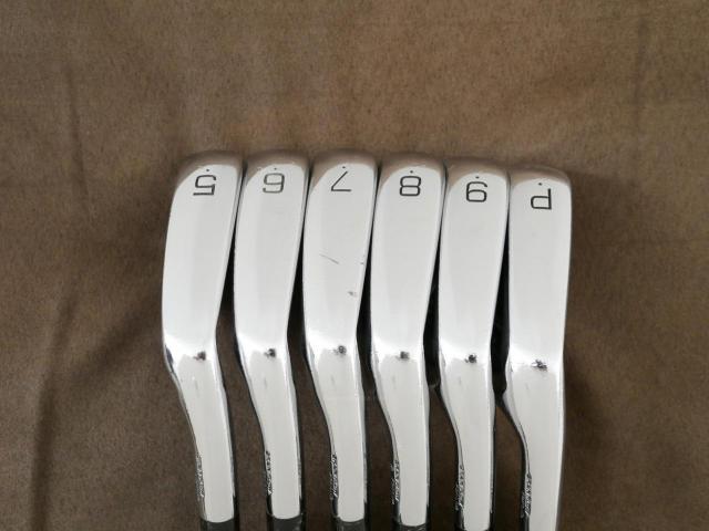Iron set : Mizuno : ชุดเหล็ก Mizuno JPX EIII Forged (รุ่นท๊อป หายาก นุ่ม ตีไกล) มีเหล็ก 5-Pw (6 ชิ้น) ก้านกราไฟต์ Flex R