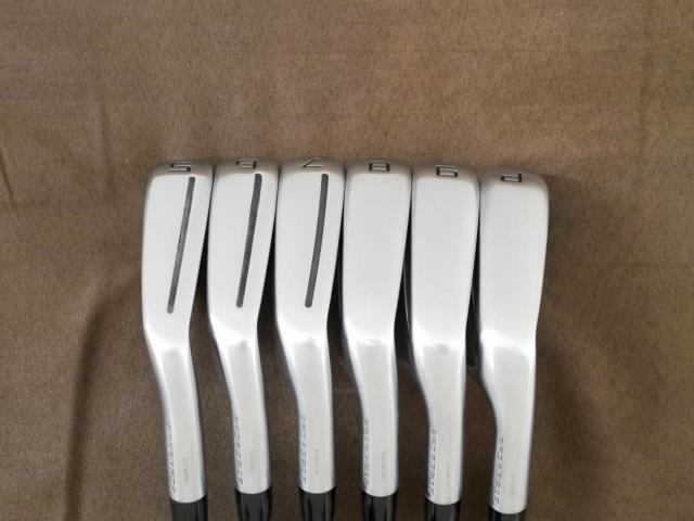 Iron set : Taylormade : ชุดเหล็ก Taylormade P790 (ตัวท้อปสุด ล่าสุด ออกปี 2025 Japan Spec.) มีเหล็ก 5-Pw (6 ชิ้น) ก้านเหล็ก Dynamic Gold S200