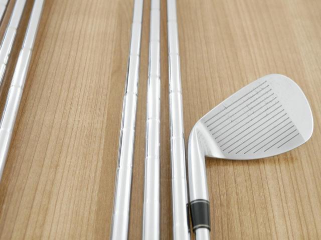 Iron set : Tourstage : ชุดเหล็ก Tourstage VIQ (Forged) มีเหล็ก 5-Pw,Aw (7 ชิ้น) ก้านเหล็ก NS Pro V90 Flex R